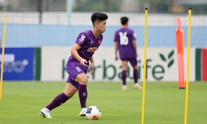  HLV Kim Sang Sik triệu tập bổ sung cầu thủ chuẩn bị cho U23 Đông Nam Á 2025