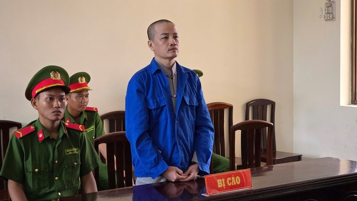 Vụ chồng trộm vàng, ô tô của vợ rồi bỏ trốn: Tòa tuyên án 12 năm tù