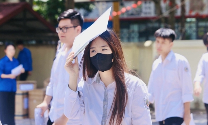 Đáp án gợi ý, đề thi môn Vật lý mã đề 0234 tốt nghiệp THPT 2025 chính xác nhất