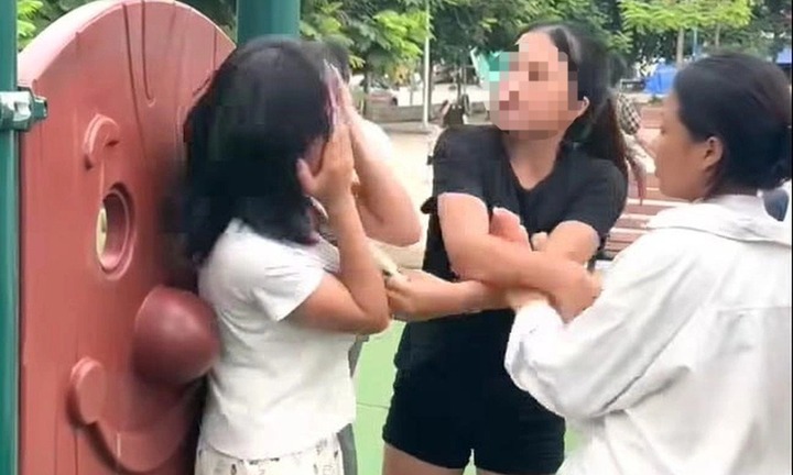 Xác minh vụ cô gái bị hành hung tại công viên ở Bắc Ninh