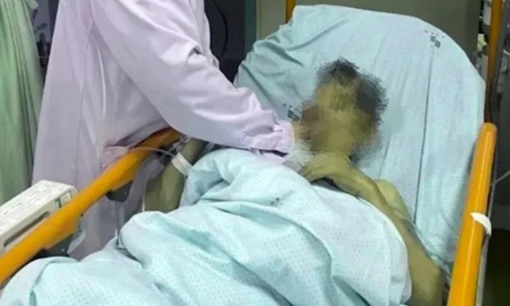 Người đàn ông bất ngờ ngã quỵ, toàn thân chuyển màu xanh sau khi ăn dưa muối