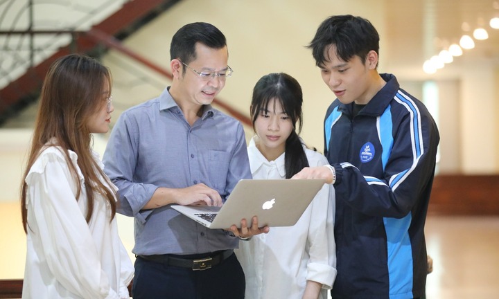 Chi tiết mức học phí 12 trường thuộc ĐH Quốc gia Hà Nội, cao nhất 130 triệu/năm