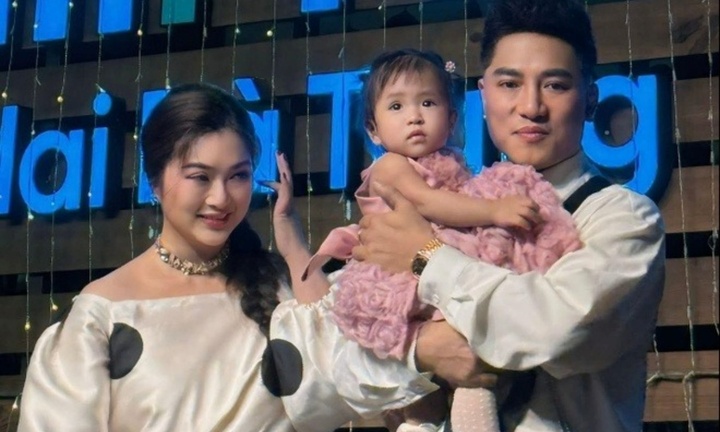 Diễn viên Thanh Trúc tổ chức tiệc thôi nôi cho con gái, lần đầu công khai ông xã