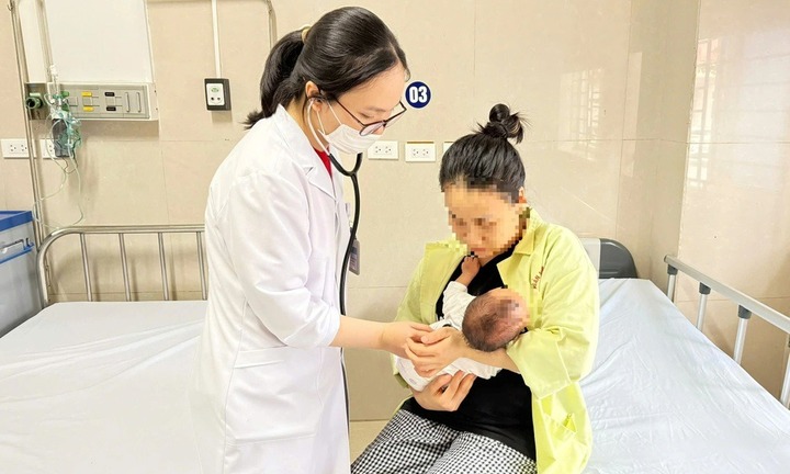 Bệnh nhi 1 tháng tuổi nhập viện, bác sĩ chẩn đoán ngộ độc thuốc phiện