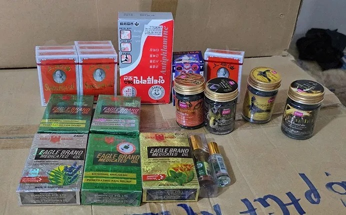 TP.HCM yêu cầu các bệnh viện rà soát khẩn sau vụ dầu gió Con Ó giả