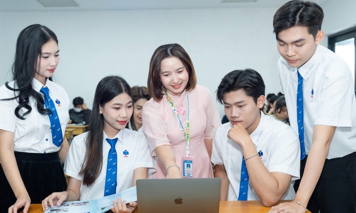 Dự báo điểm chuẩn Trường ĐH Công Thương TP.HCM, giảm nhẹ ở các khối có Toán, Tiếng Anh