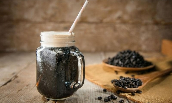 2 khung giờ vàng uống nước đỗ đen tốt cho sức khỏe