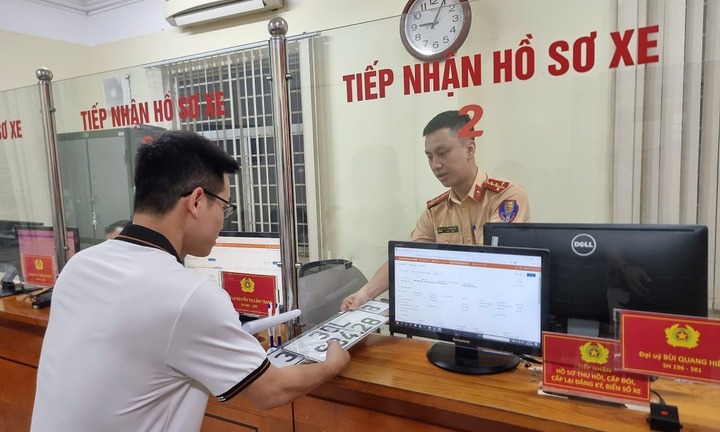 Chi tiết các bước sang tên xe trên cổng dịch vụ công Bộ Công an 