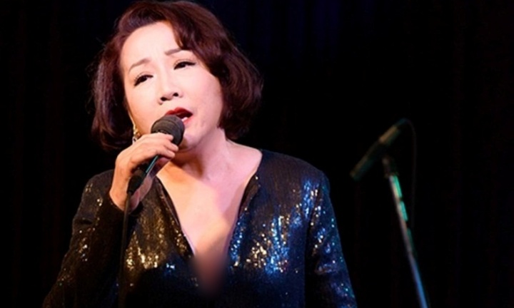 Ca sĩ Kiều Nga – em gái danh ca Elvis Phương qua đời sau thời gian hôn mê sâu