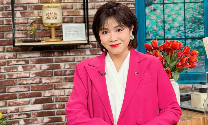 MC Hoàng Linh bị xử phạt 107,5 triệu đồng liên quan việc quảng cáo sữa HIUP 27