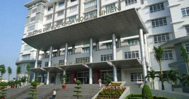 Điểm sàn Trường Đại học Khoa học tự nhiên TP.HCM nhiều ngành giảm, cao nhất 24 điểm