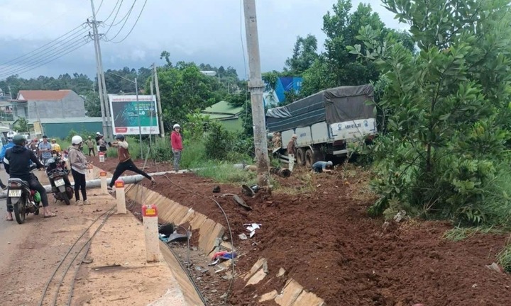 Tin tức tai nạn giao thông mới nhất ngày 19/7: Xe tải tông xe máy, một người tử vong