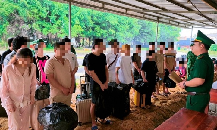 Lời kể của cô gái ham 