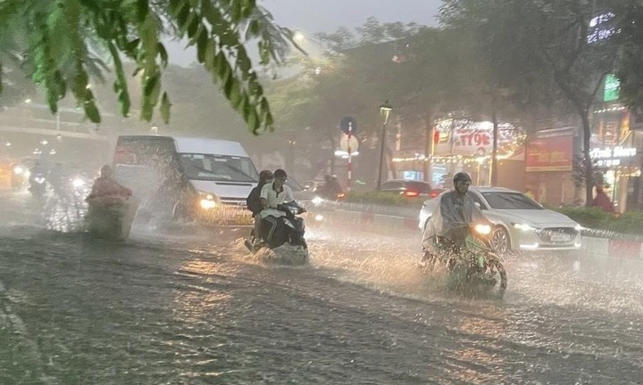 Tin tức dự báo thời tiết hôm nay (22/7): Bão số 3 mạnh lên