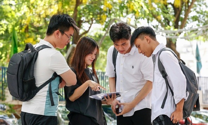 Chênh lệch đáng lo giữa điểm thi và học bạ: Năng lực thật của học sinh nằm ở đâu?