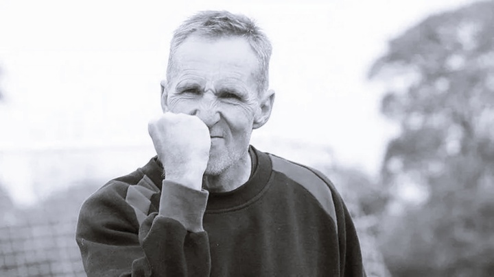 Cựu ngôi sao Liverpool và Chelsea qua đời ở tuổi 70