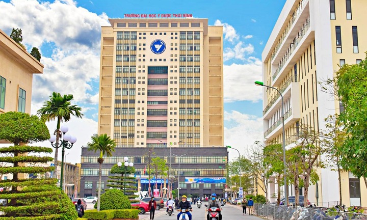 Điểm sàn trường Đại học Y Dược Thái Bình, thấp nhất 17 điểm