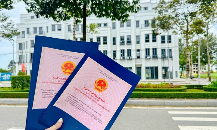 KITA Airport City bàn giao sổ hồng, khẳng định cam kết pháp lý tường minh