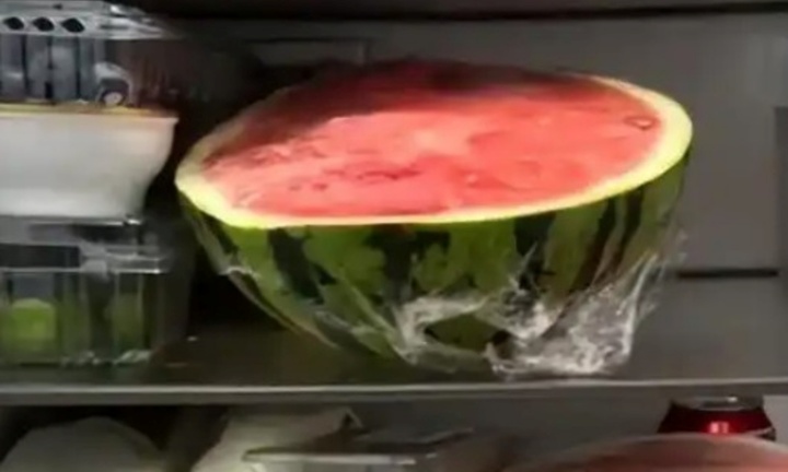 Ăn dưa hấu đông lạnh qua đêm, người phụ nữ nhập viện cấp cứu vì nhiễm trùng não