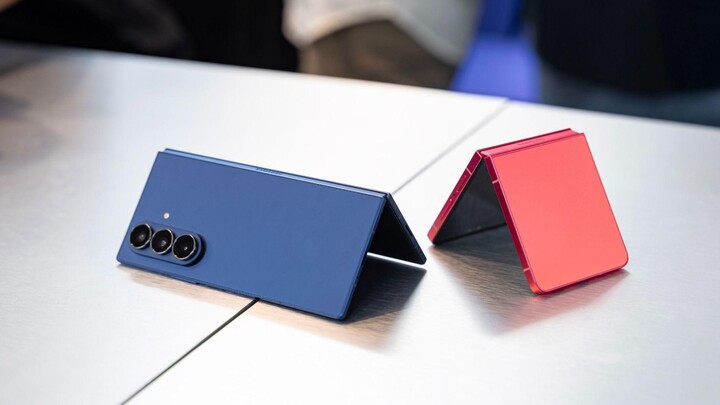Galaxy Z Fold7 và Flip7 có mấy màu? Đâu là lựa chọn phù hợp với bạn?