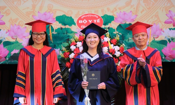 Đại học Quốc gia Hà Nội có 8 sinh viên trường Y tốt nghiệp xuất sắc