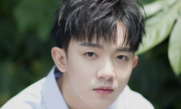 Đập phá xe người khác, nam diễn viên trẻ lĩnh án tù, bồi thường hơn 730 triệu đồng