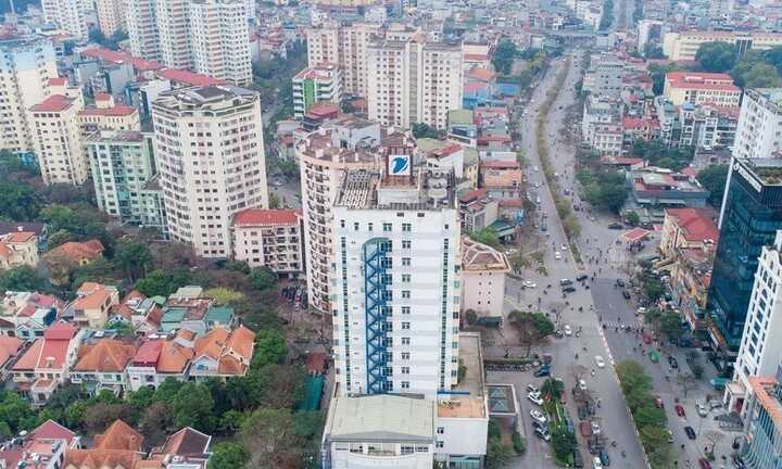 Giá căn hộ tại Hà Nội leo thang chóng mặt, vượt xa tầm với của người dân thu nhập trung bình cao