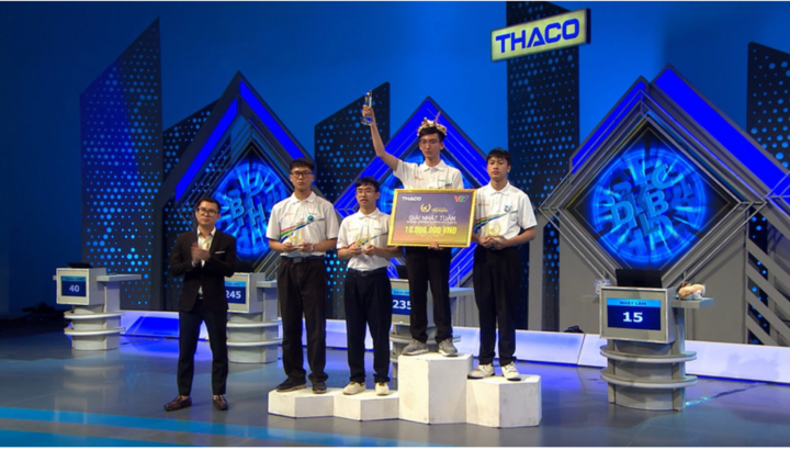 Ngược dòng gay cấn, nam sinh Đà Nẵng xuất sắc giành vòng nguyệt quế Olympia