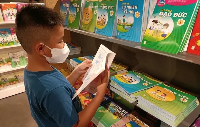Sở GD&ĐT TP.HCM: Không để chậm, thiếu sách giáo khoa trước khai giảng