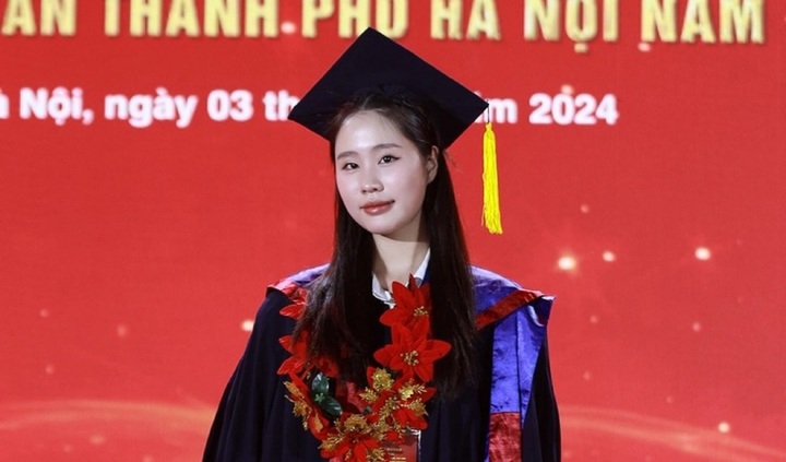 Nữ thủ khoa Ngoại thương giành 4 học bổng thạc sĩ châu Âu trị giá 5 tỷ đồng