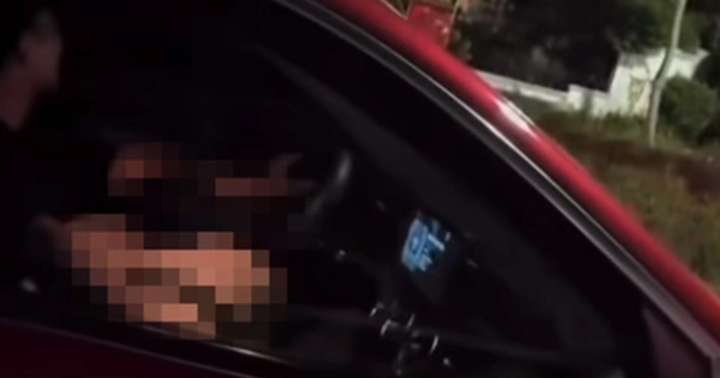 Công an xác minh clip đôi nam nữ có hành động nhạy cảm trên xe Mercedes ở Ninh Bình