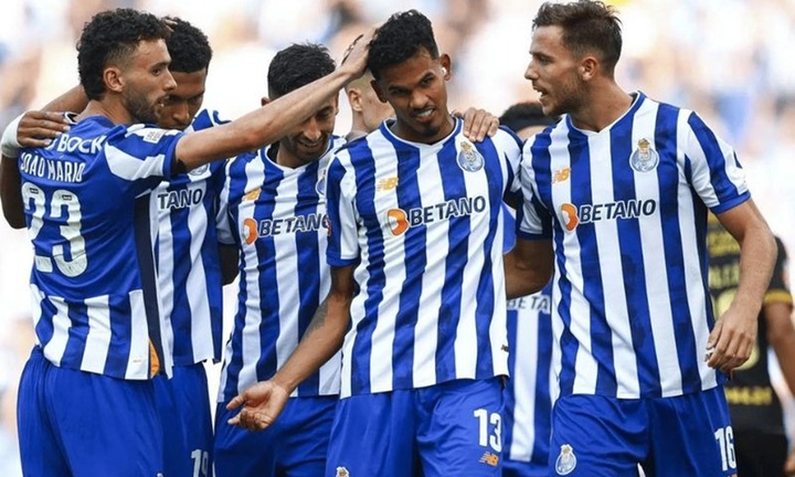 Kết quả bóng đá hôm nay ngày 12/8: Porto thắng đậm Vitoria Guimaraes