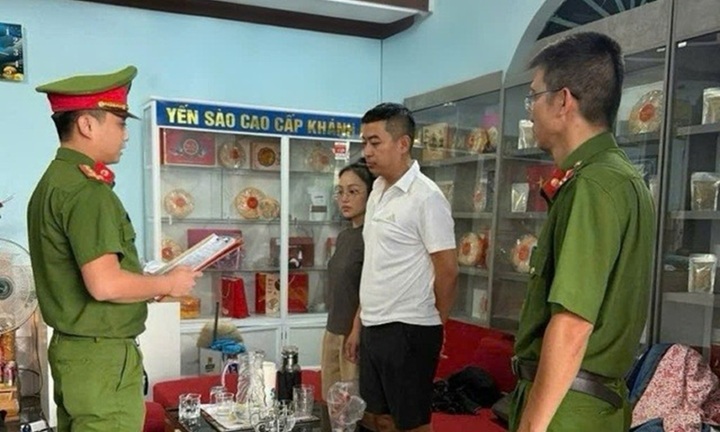 Vụ phá đường dây sử dụng trái phép thẻ thanh toán quốc tế, chiếm đoạt 30 tỷ: Bắt giữ 5  đối tượng