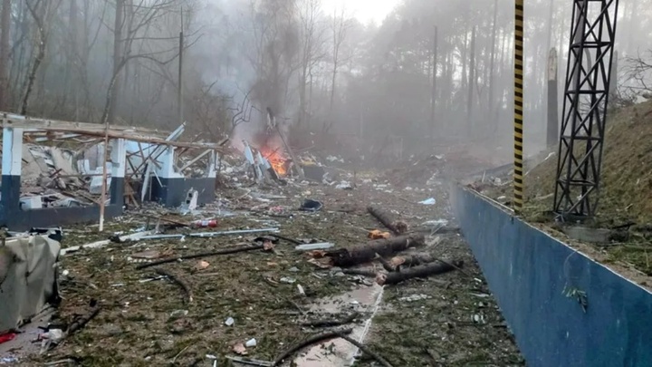 Nổ lớn tại nhà máy thuốc nổ ở Brazil, 16 người thương vong