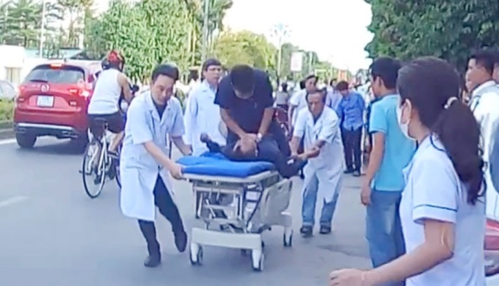 Bác sĩ chạy đua với 