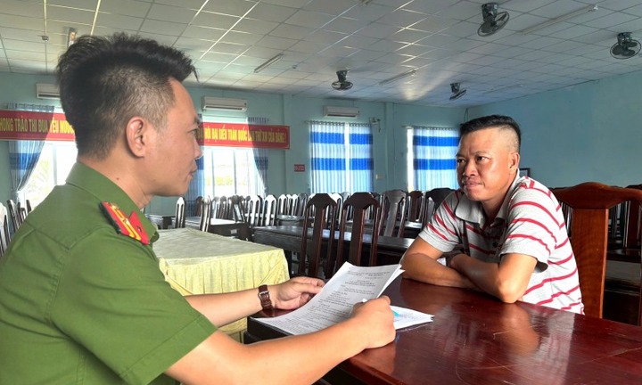 Đến nhà người quen chơi, Trương Công Phương 5 lần lén lút trộm tiền, vàng 