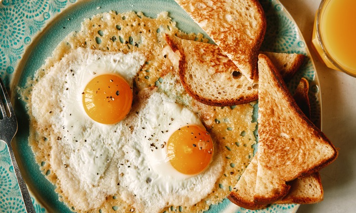 Cả gia đình ngộ độc sau khi ăn trứng, chuyên gia lên tiếng cảnh báo về thói quen bảo quản sai lầm