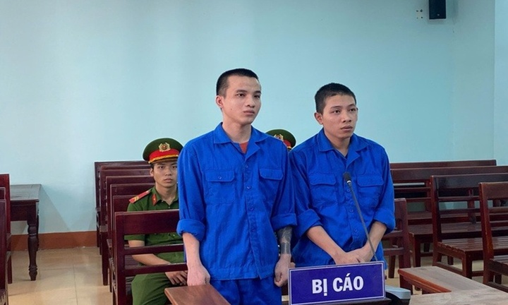 Tuyên án 2 thanh niên vờ hỏi 