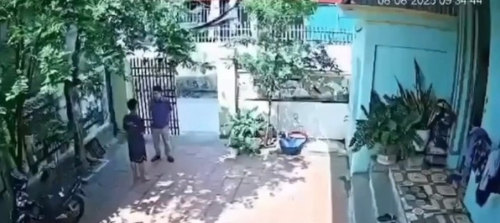 Vụ thầy giáo đánh học sinh thủng màng nhĩ: Thầy được đánh giá là người điềm đạm, trầm tính