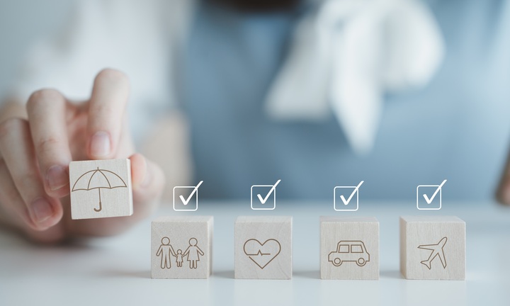 Manulife chi trả gần 3,2 tỷ đồng quyền lợi bảo hiểm cho gia đình khách hàng tại An Giang