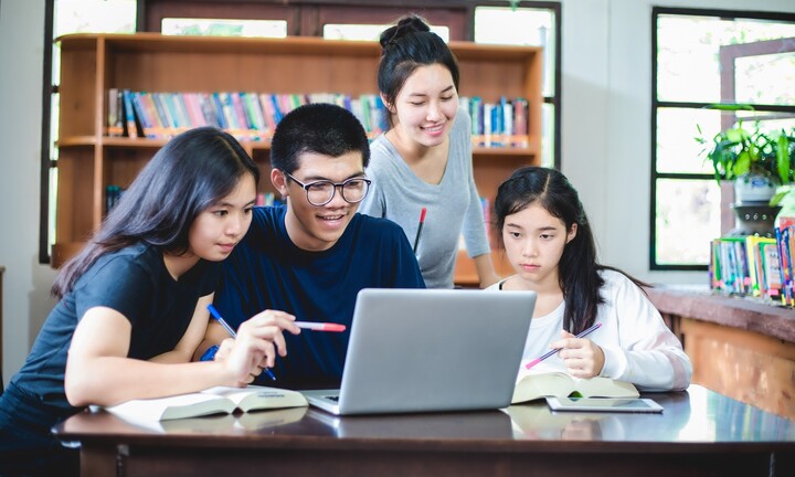 Tích lũy giáo dục cho con: giải pháp nào là tối ưu?