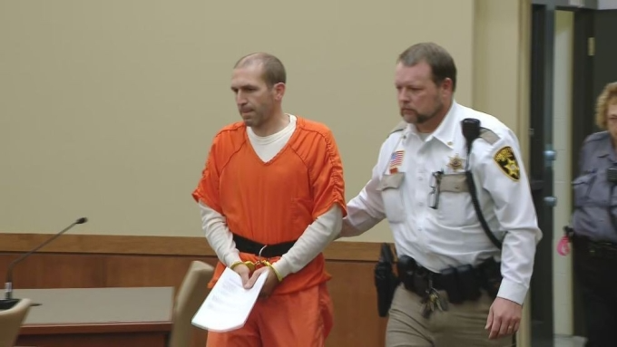 Giả chết đuối mất tích để rũ bỏ vợ và 3 con, đến sống với người tình, người đàn ông lĩnh án tù