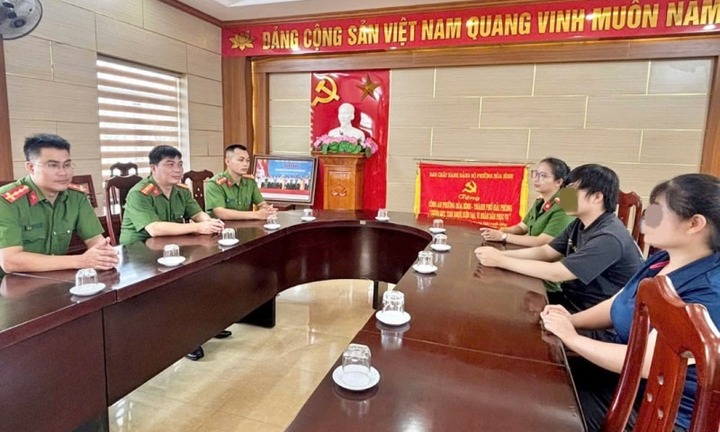 Giải cứu nam thanh niên 18 tuổi dính bẫy 