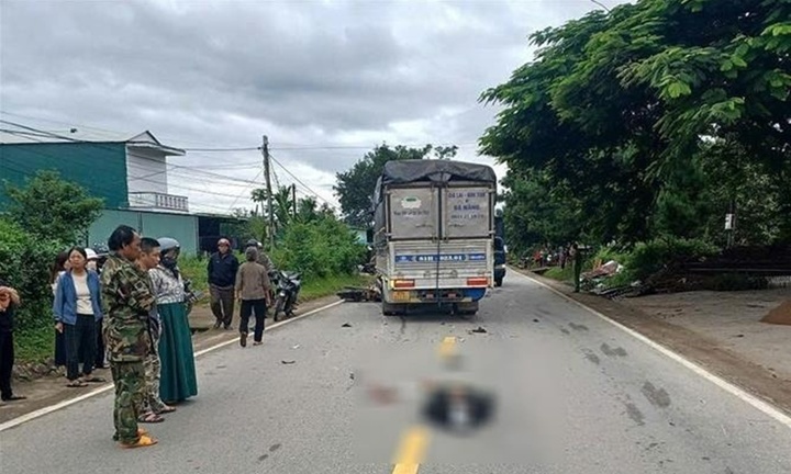 Tin tức tai nạn giao thông mới nhất ngày 30/8: Va chạm xe tải và xe mô tô, 1 thanh niên tử vong