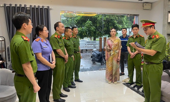 Khởi tố trùm giang hồ Vi 