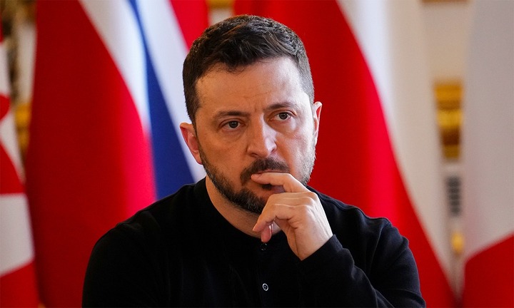 Tổng thống Zelensky bất ngờ nhận thêm tin