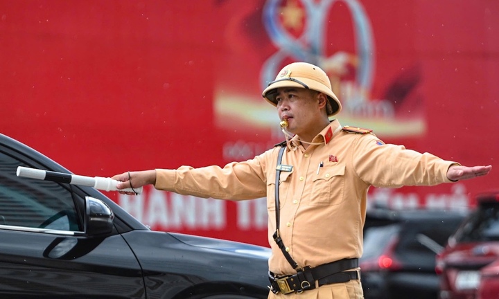 CSGT sẽ ghi hình phạt nguội xe dừng đỗ sai quy định khu Triển lãm A80