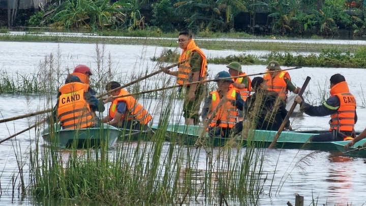 Tìm thấy thể người đàn ông bị đuối nước khi thả lưới bắt cá ở Hà Tĩnh