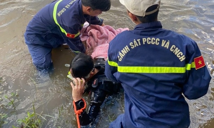 Xuống gầm cầu chơi, 2 em nhỏ ở Quảng Trị đuối nước thương tâm