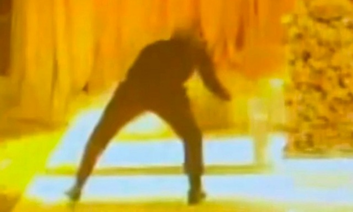 Cô dâu bật khóc nức nở trong đám cưới khi mất 2,6 tỷ đồng tiền mừng, camera tiết lộ hình ảnh